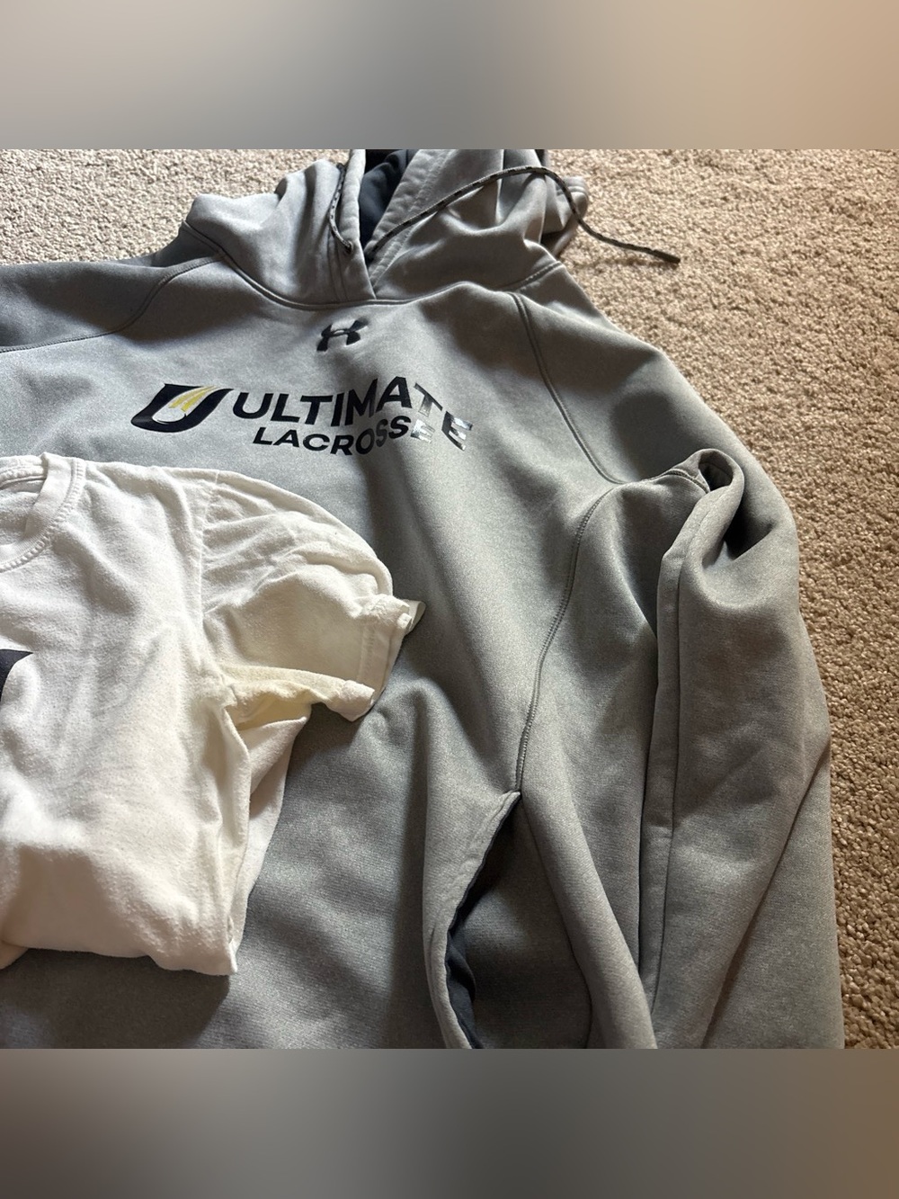 Ultimate lacrosse hoodie size medium under armor